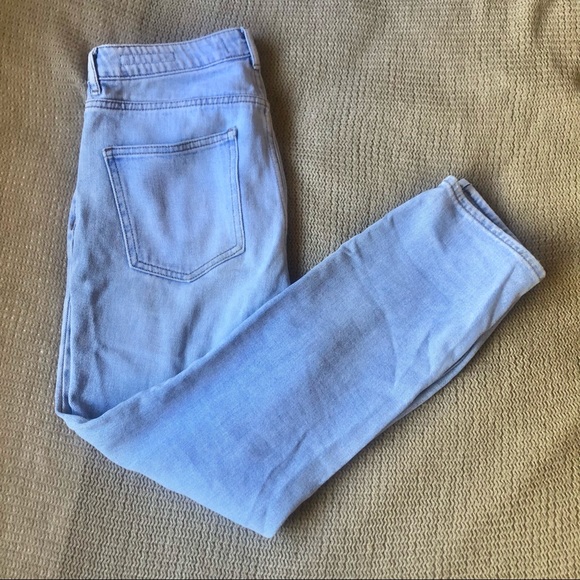 PacSun High Rise Distressed Mom Jean - Picture 3 of 4